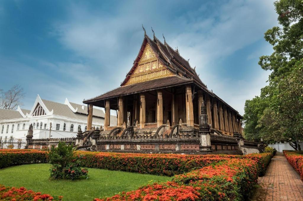 Mekong Sunshine Hotel Vientiane Exterior photo